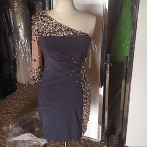 Sherri Hill one sleeve dress.....stunning